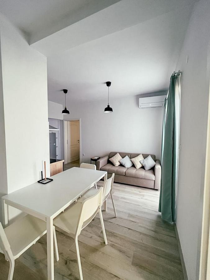 Apartments Happy Sukošan Eksteriør bilde